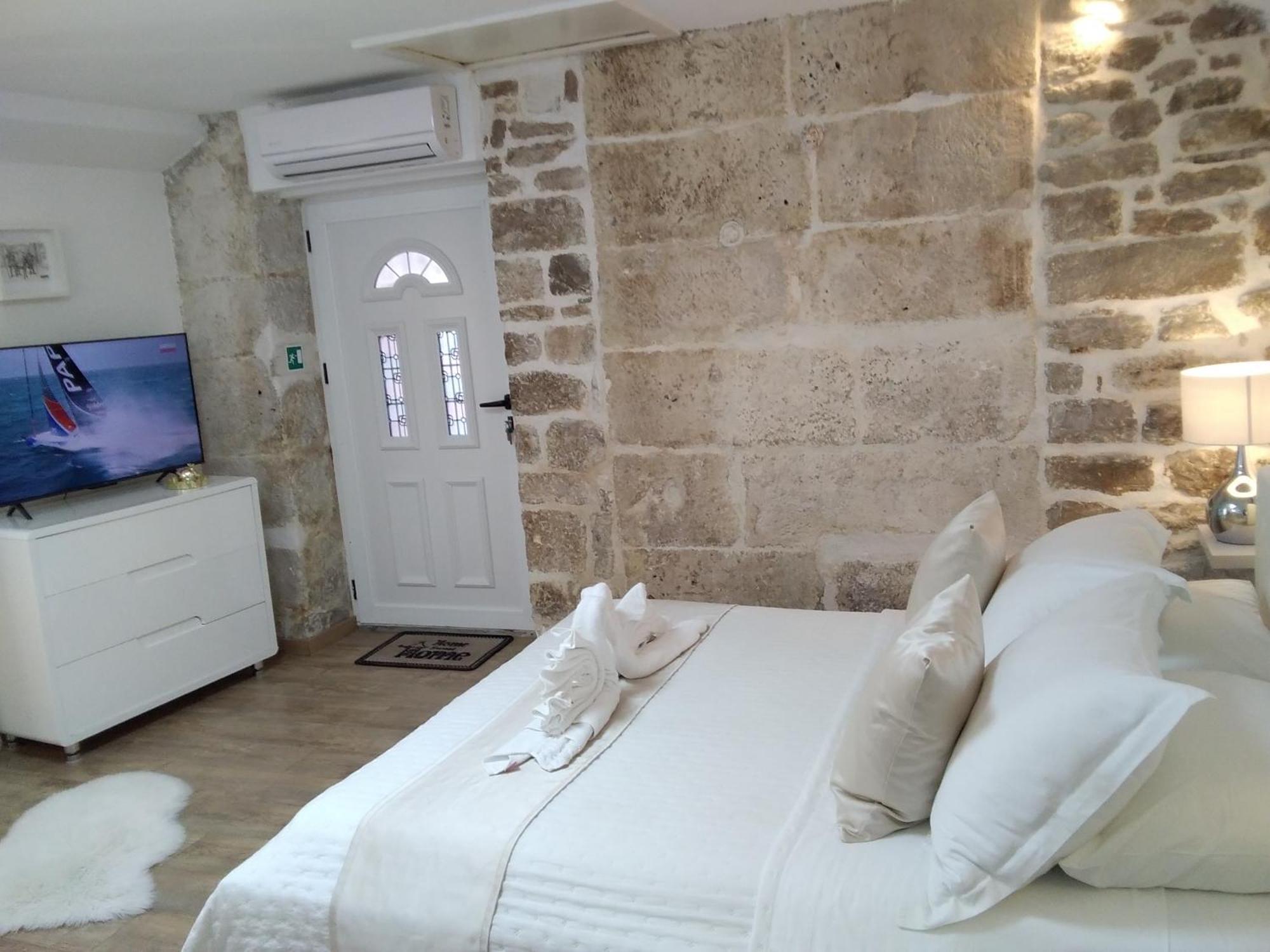 Private Apartments In Diocletians Palace Split Kültér fotó